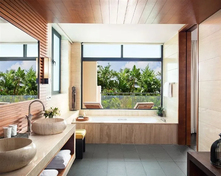 Tsev so cua hlob heev